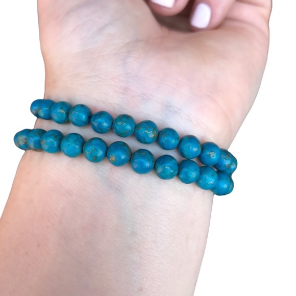 Hamsa turquoise Beaded stretch Bracelet - Picture 4 of 10